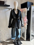 Trench in eco-pelle con cinta
