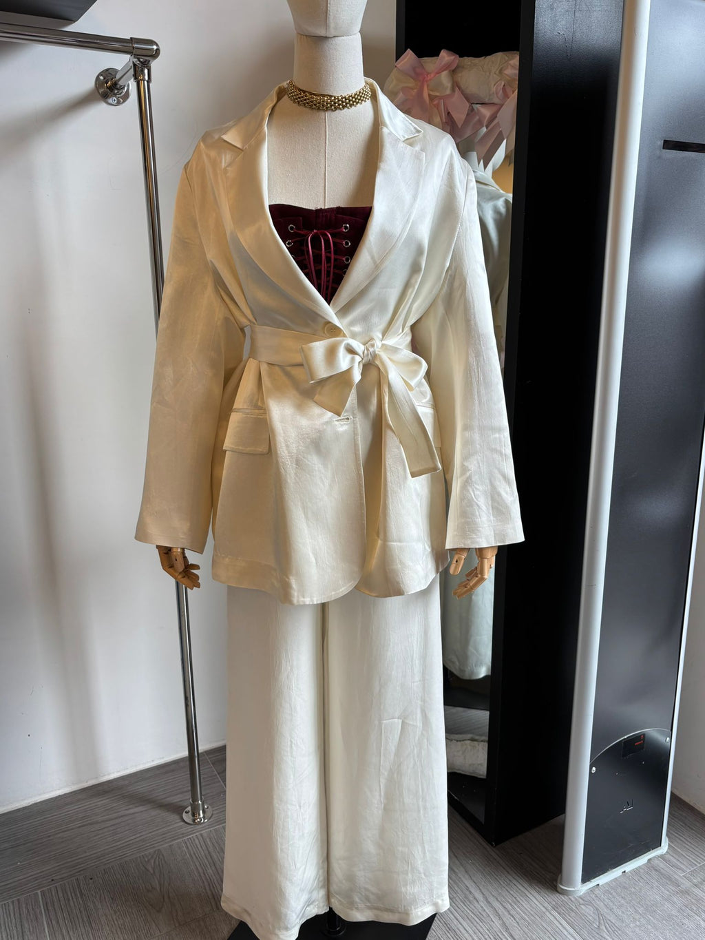 Tailleur LUMINA